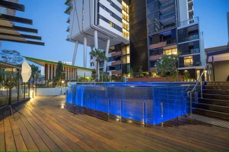 “10th Floor Apartment in South Brisbane - Arena On Edmondstone” - Photo 4