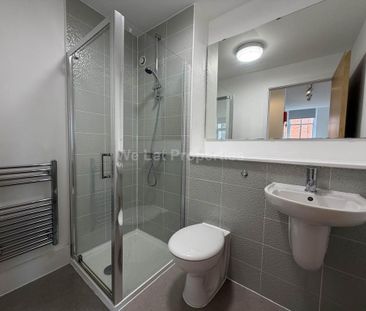 Studio to rent - Photo 5