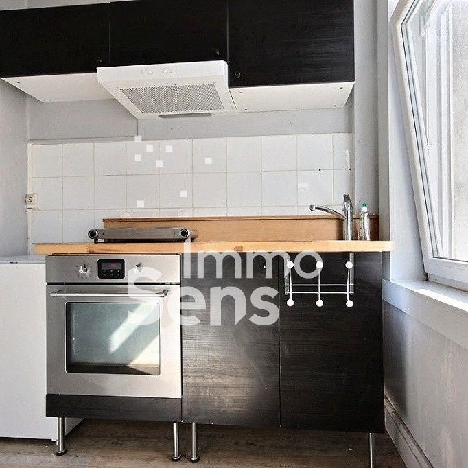 Location appartement - Lille République / Saint Michel - Photo 1