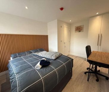 Eccles, M30 - Photo 6