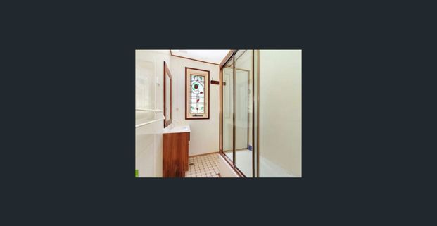 $620 per week. 7 Malonga Place, Koonawarra 2530. House 4 bed, 1 bath, 1 carport - Photo 1