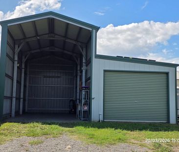 Spacious Family Home on Large Corner Block with Solar on roof– Plen... - Photo 4