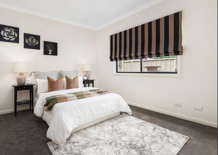 Stunning & Convenient Townhouse - Photo 2