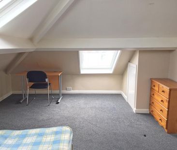 Manor Road, Horfield - Photo 2