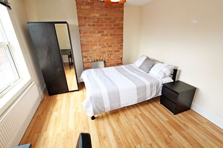 105 Rendell Street - Photo 5