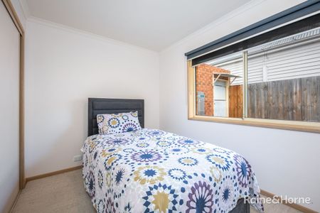 Immaculately Presented - Photo 3