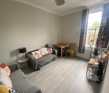 Flat 2, 11 Magdala Street, Belfast, BT7 1LG - Photo 4