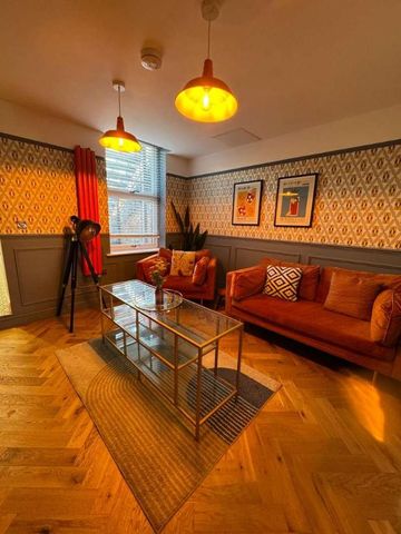 All Ensuites // Luxury Bed // Boultham Ave // Sept, LN5 - Photo 4