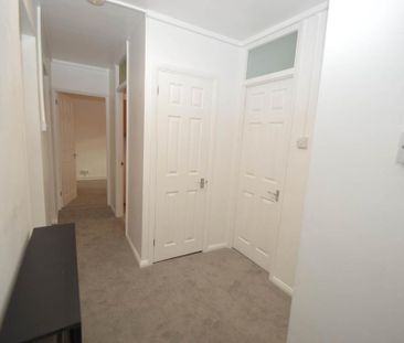 2 bedroom maisonette to rent - Photo 6
