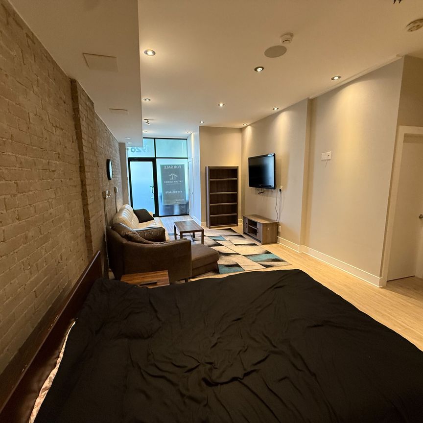 For Lease - 1926 Gerrard Street, Toronto, Ontario - Photo 1