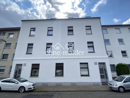 Große Altbau Dachgeschoss Maisonette Wohnung - Photo 3