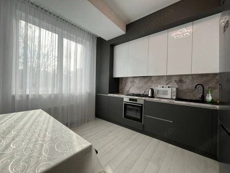 3 camera in zona Torontalului - Fotografie 3