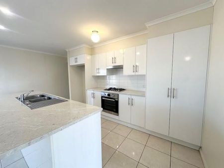 21 Carl Veart Avenue, Whyalla Norrie - Photo 5