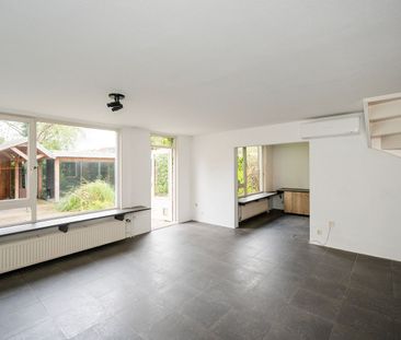 Borstelgrasstraat 12, Kruidenwijk Noord- midden, 1313BG, Almere - Foto 2