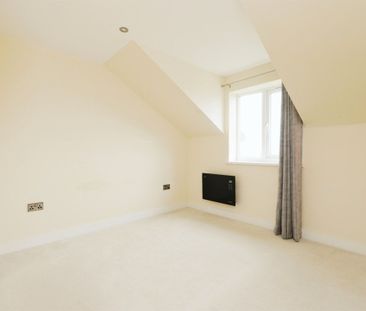 Fitzalan Road, SHEFFIELD - Photo 4