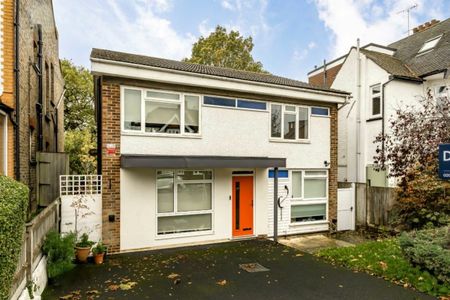 Holdenhurst Avenue - Photo 3