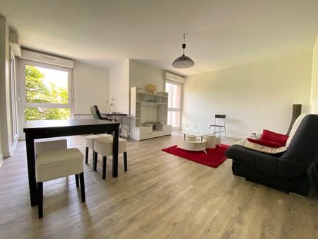 Location Appartement 2 pièces 59m² ORLEANS 45000 - Photo 2