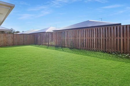 37 Vincent Crescent, Caboolture QLD 4510 - House For Rent - $650 | Domain - Photo 2