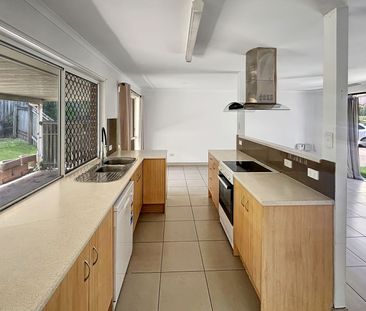 4 Tracey Drive, 4300, Goodna Qld - Photo 4