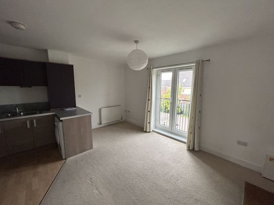 Argyle Street, Swindon - Photo 1