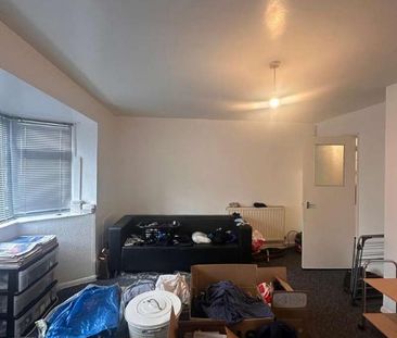 Sultan Road London, E11 - Photo 4