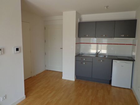 Location Appartement 1 pièce 25m² CLERMONT FERRAND 63000 - Photo 5