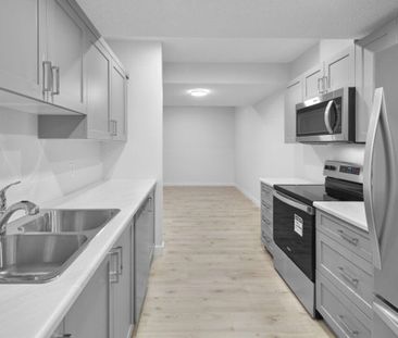 Edmonton Unfurnished apartment Rental in Glenridding Ravine - Cozy ... - Photo 3