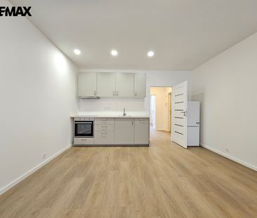 Pronájem bytu 2+kk v osobním vlastnictví 48 m², Praha 5 - Hlubočepy - Photo 4