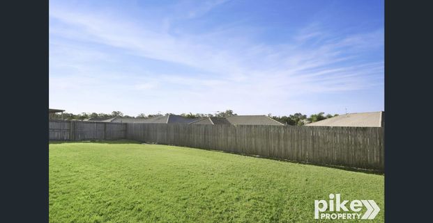 Large Family Home - Large Backyard - Photo 1