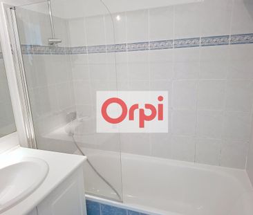 Location Appartement 2 pièces 32m² ST LAURENT DU VAR 06700 - Photo 6