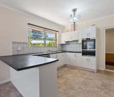 Delightful Family Home - Photo 6