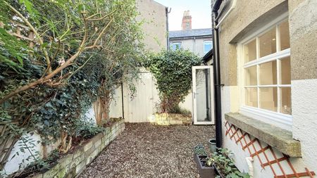 6 Greenfield Place, Harold’s Cross, Dublin 6, D06 YX54. - Photo 5