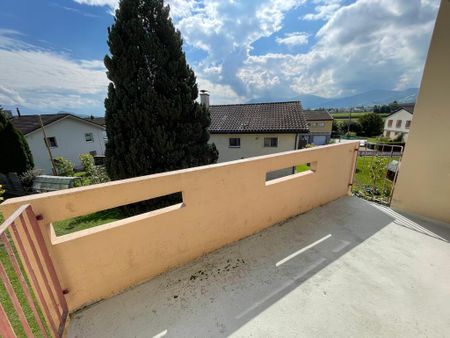Helle 4-Zimmer-Wohnung mit Balkon und Bergblick in Rebstein - Photo 5