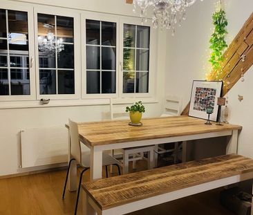 APPARTEMENT 1 PIÈCE MANSARDÉ À HÜTTEN (ZH), MEUBLÉ, TEMPORAIRE - Foto 3