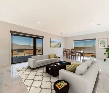Sunbury - Photo 5