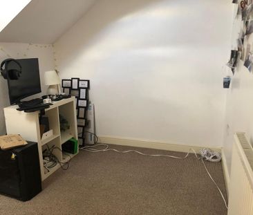 3 bedroom maisonette to rent - Photo 5
