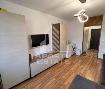 Garsoniera, aer aconditionat, zona Complex - Photo 1
