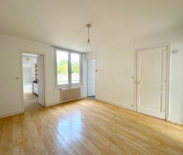 Location Appartement 3 pièces 54m² CHERBOURG-EN-COTENTIN 50100 - Photo 5