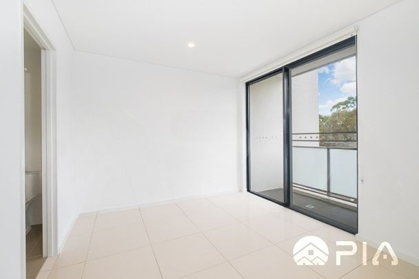 Modern 2-Bed, 2-Bath Apartment with Secure Parking in Wentworthville!! Move in Now!! - Photo 1