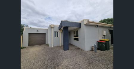 Low Maintenance Unit - Photo 3