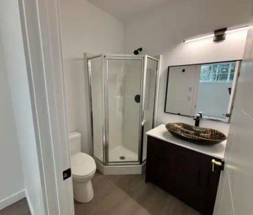 115 Blenheim Ave — 115 Blenheim Ave - Photo 3