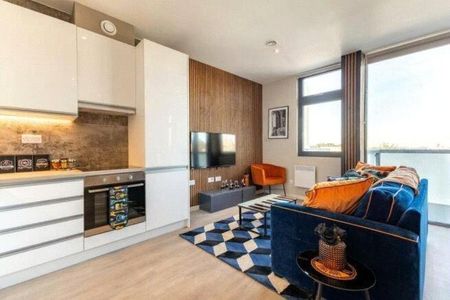 Studio to rent - Photo 2