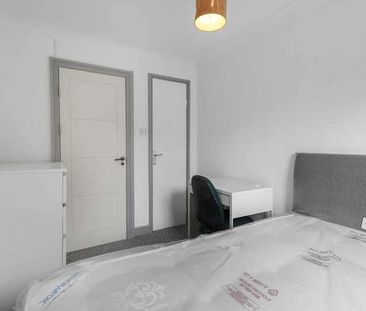 Fairfoot Road, Bow, E3 - Photo 6