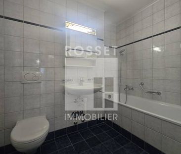 Appartement de 4.5 pièces au 3ème étage, avec grand balcon. - Photo 2