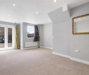 3 bedroom terraced house to rent - Photo 3