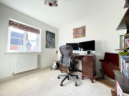 4 bedroom detached house to rent - Photo 5