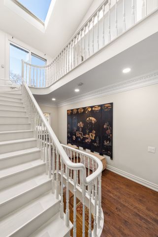 For Lease - 18 Lowther Avenue, Toronto, Ontario - Photo 2