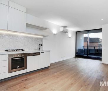 514/33 Blackwood Street, North Melbourne - Photo 4