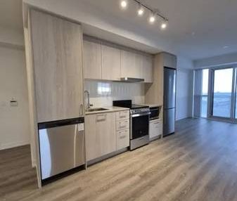 Brand New 2 Bed 2 Bath Condo for Rent in heart of Vaughan! - Photo 2