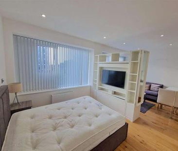 Lampton Road, Hounslow, TW3 - Photo 4